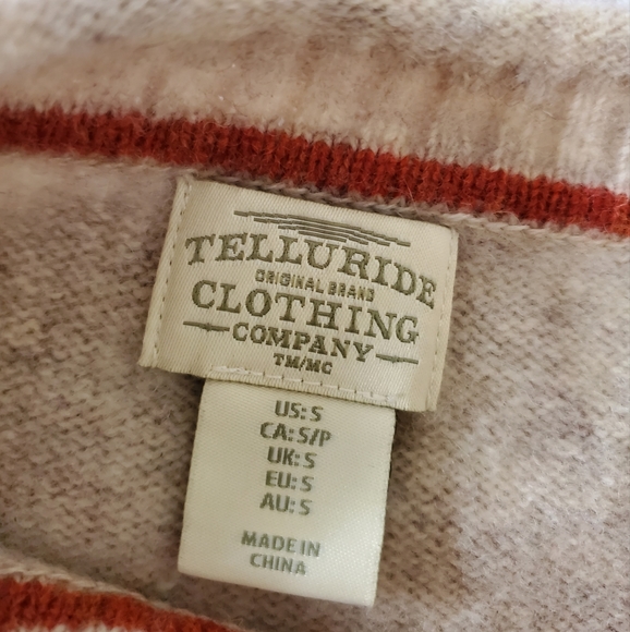 Wool Fox Sweater - Picture 5 of 9